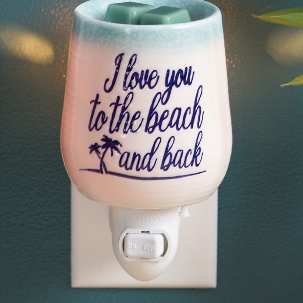 Scentsy Beach Themed Wax Warmer